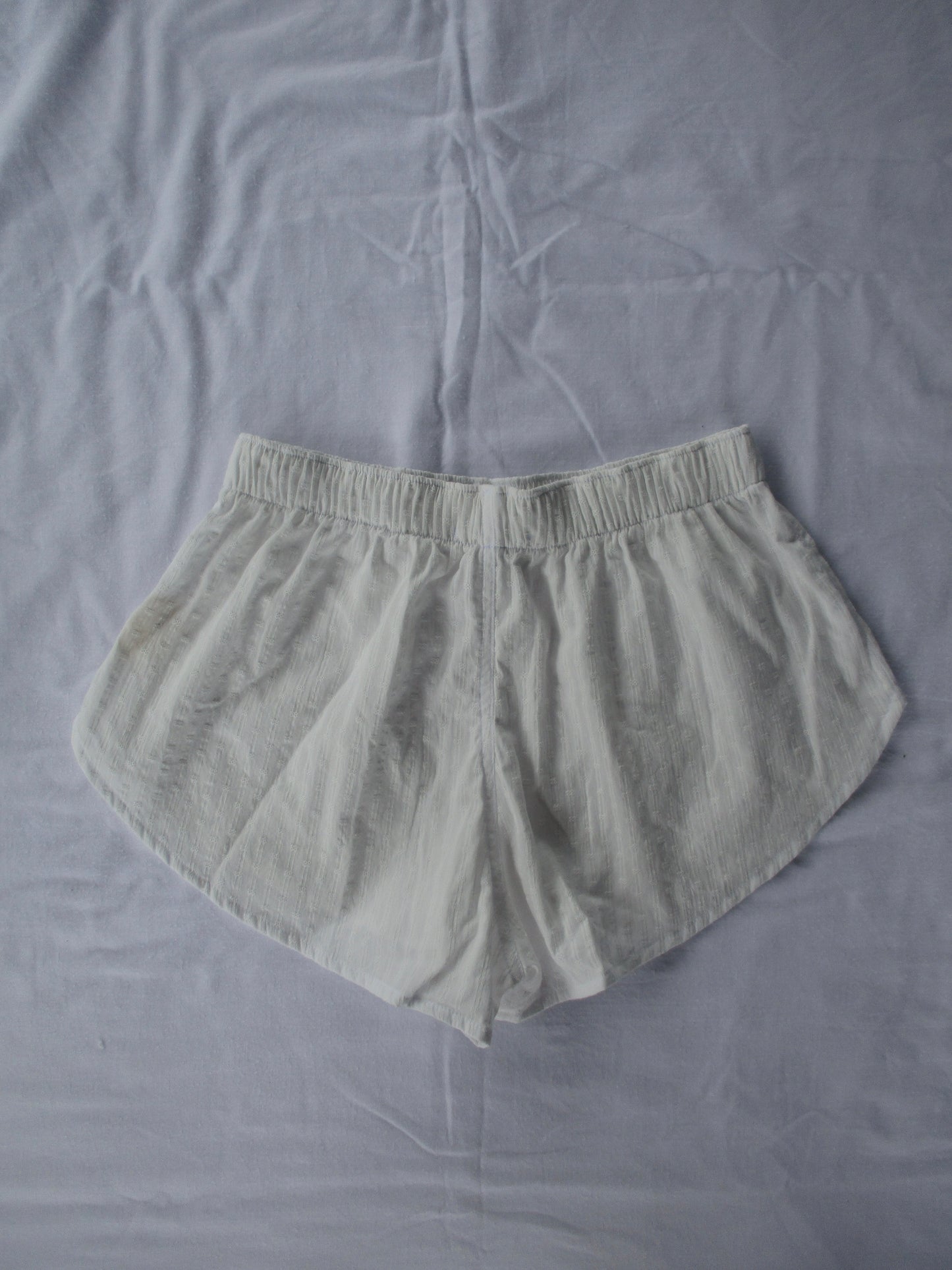The Lounge Short - White Daisy